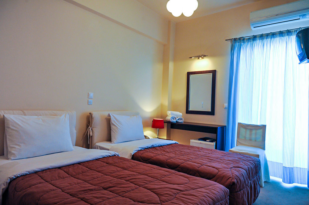 Kleopatra Inn Messíni Esterno foto